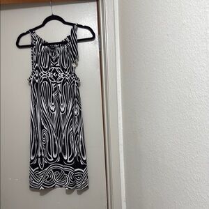 Black and White Patterned Women's Dress